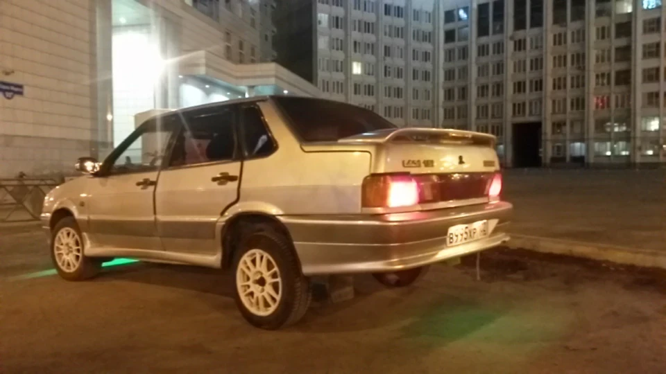 Lada 2115 2