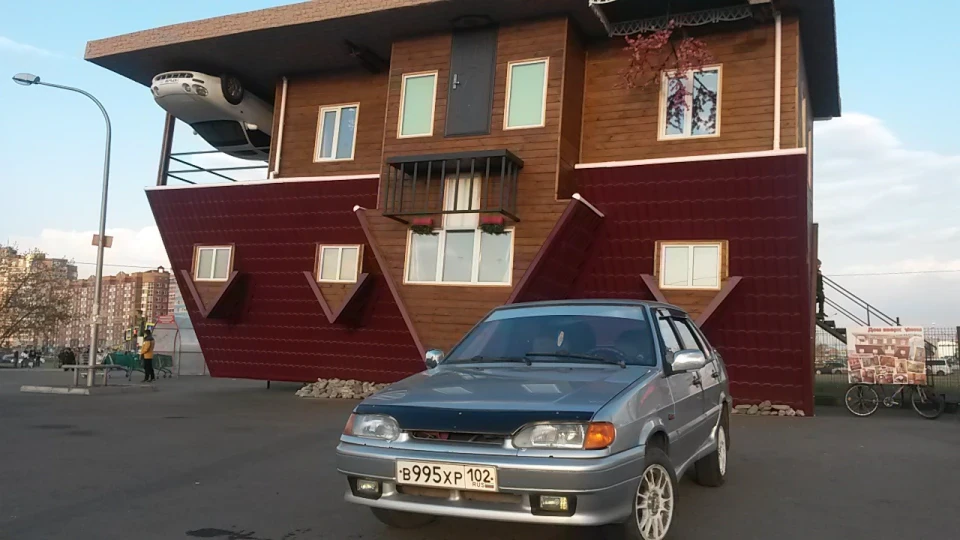 Lada 2115 3