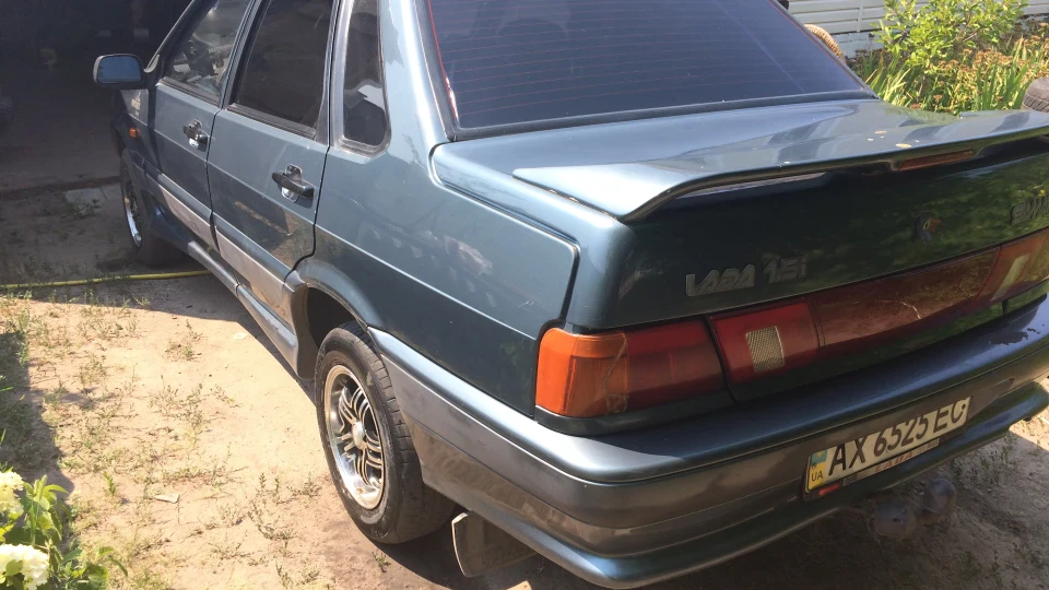 Lada 2115 5
