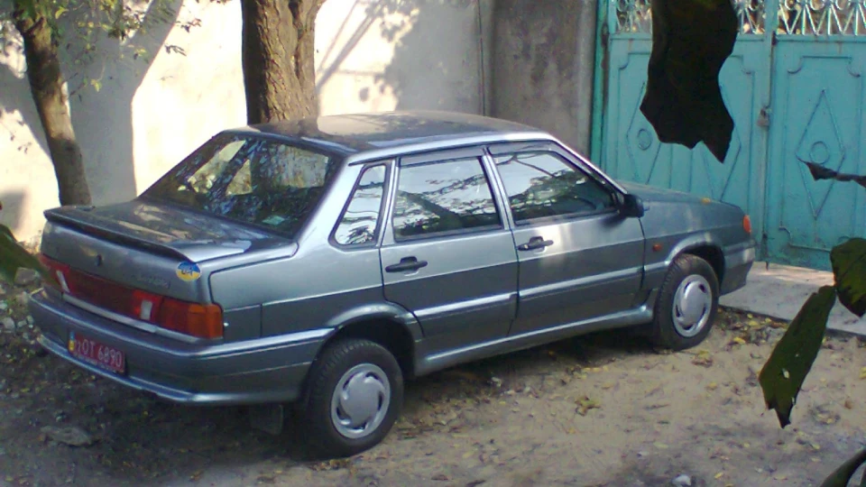 Lada 2115 3