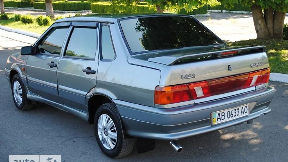 Lada 2115 3