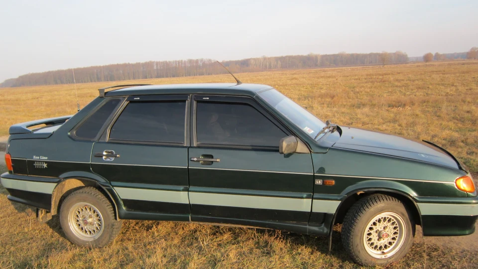 Lada 2115 3