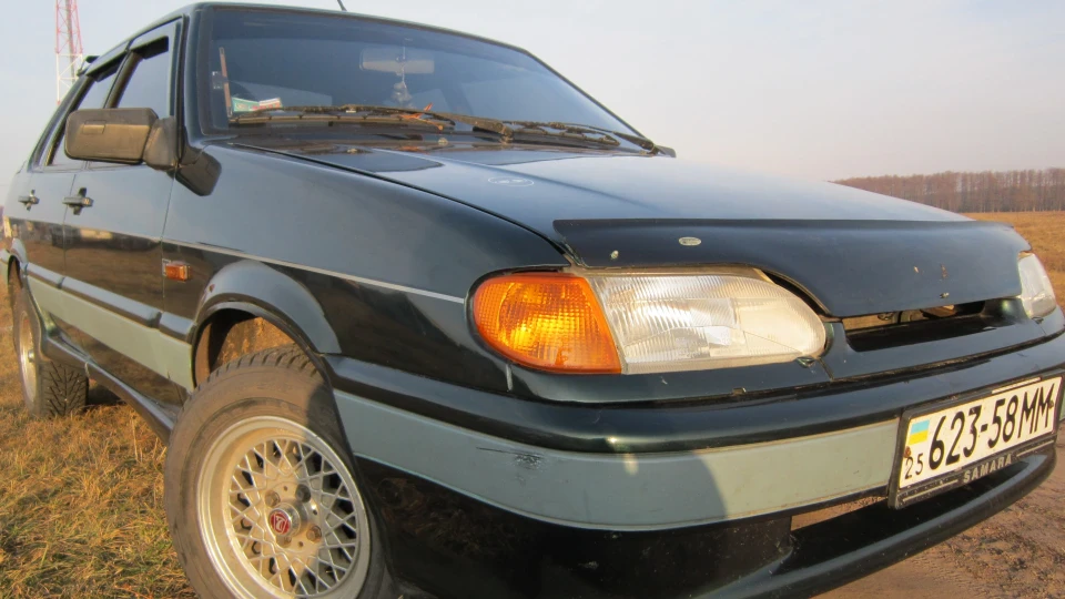Lada 2115 4