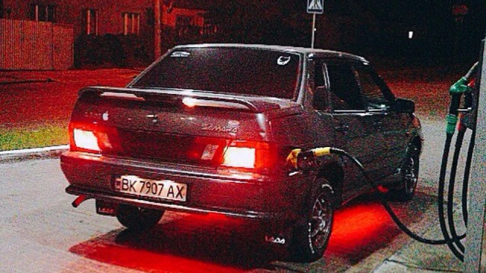 Lada 2115 3
