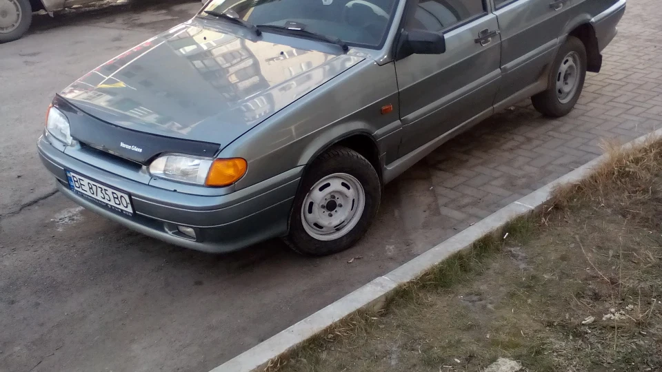 Lada 2115 2