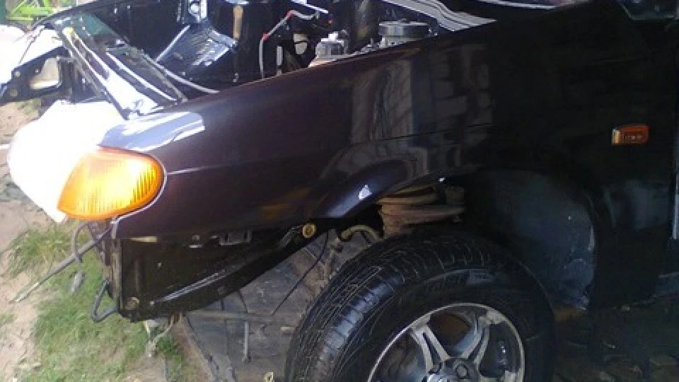 Lada 2115 4