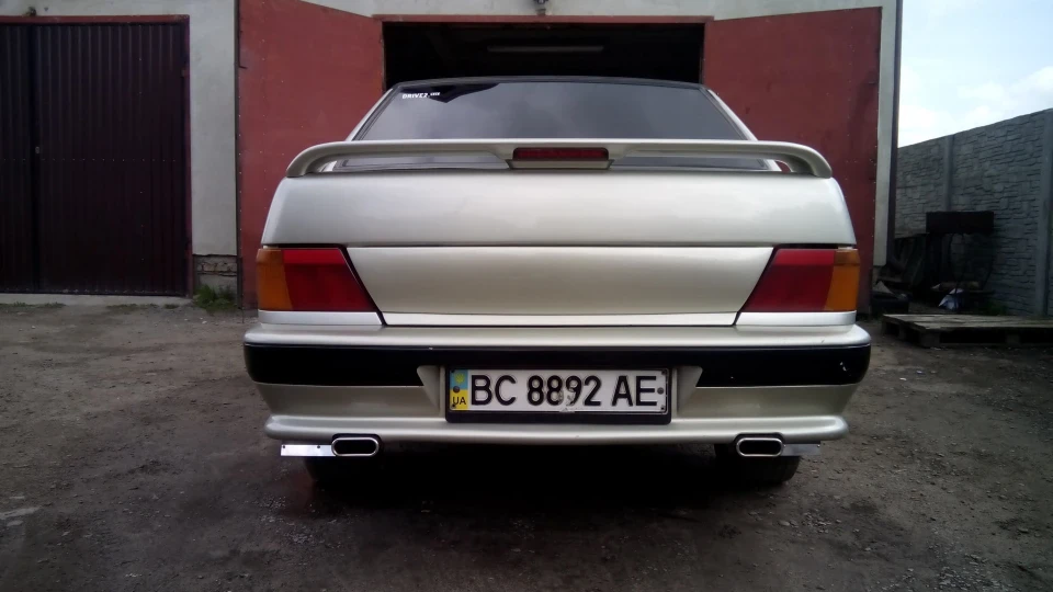 Lada 2115 1.5 16v turbo 4