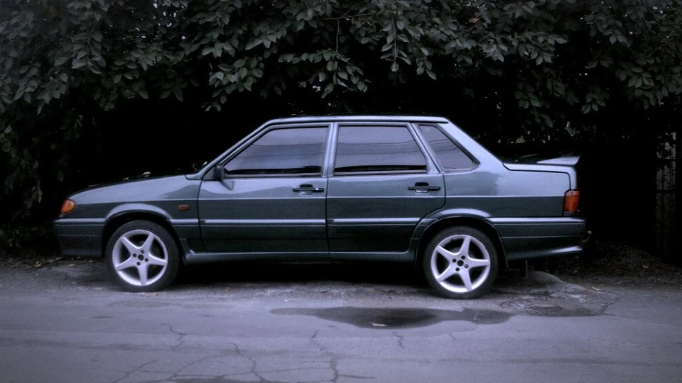Lada 2115 1.6 8 кл