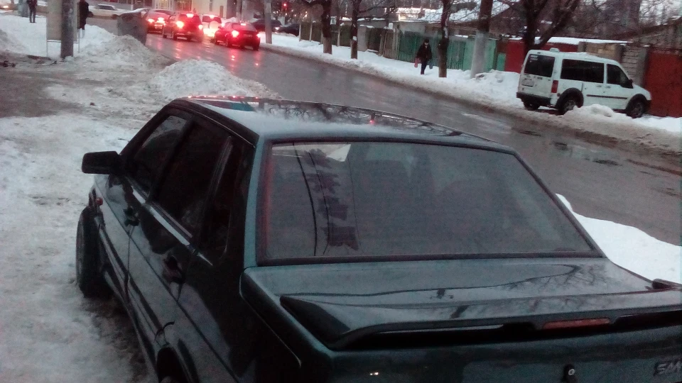 Lada 2115 1.6 8 кл 3