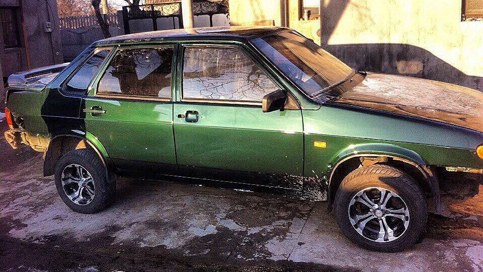 Lada 2115 Амулет 3