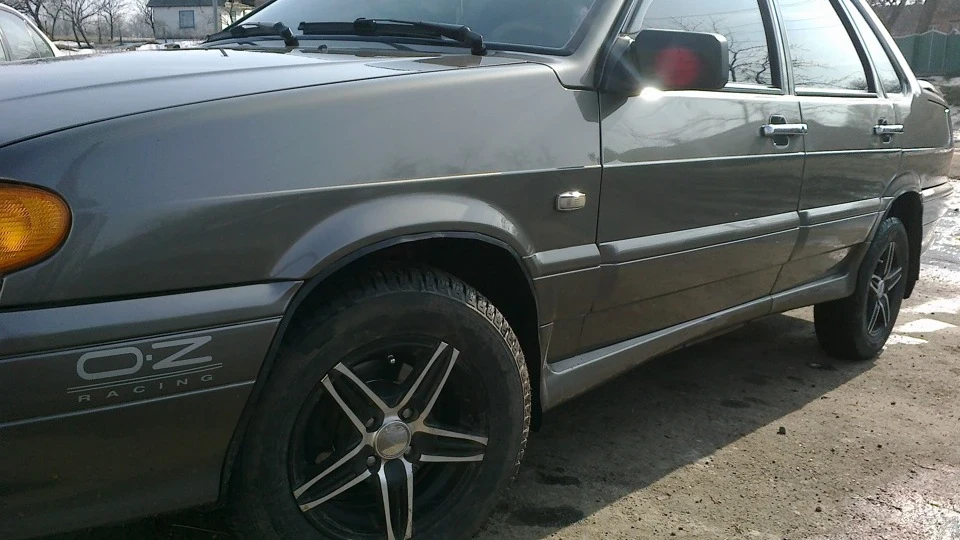 Lada 2115 Black Pearl 3