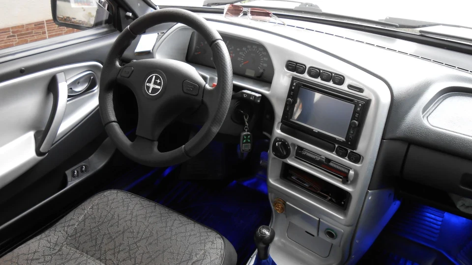 Lada 2115 Black Way 5