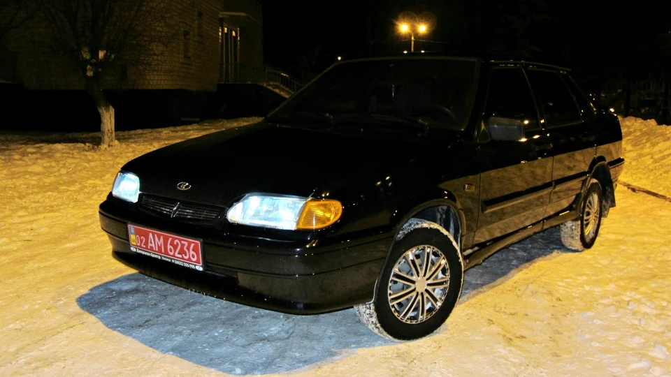 Lada 2115 Brunette 2