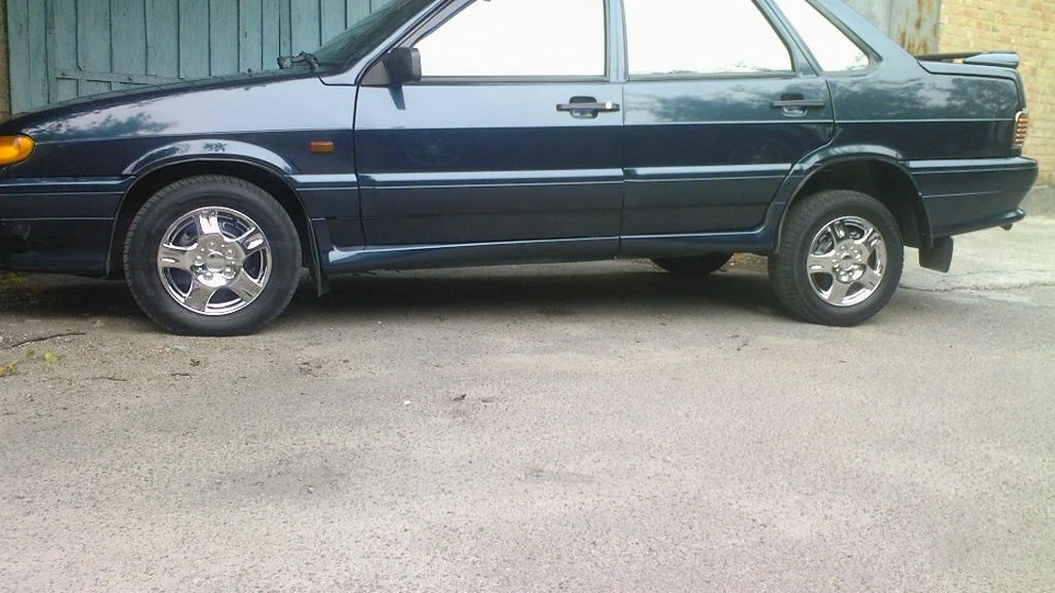 Lada 2115 Колір Цунамі 2