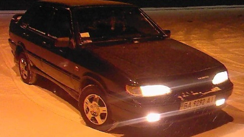 Lada 2115 Колір Цунамі 4