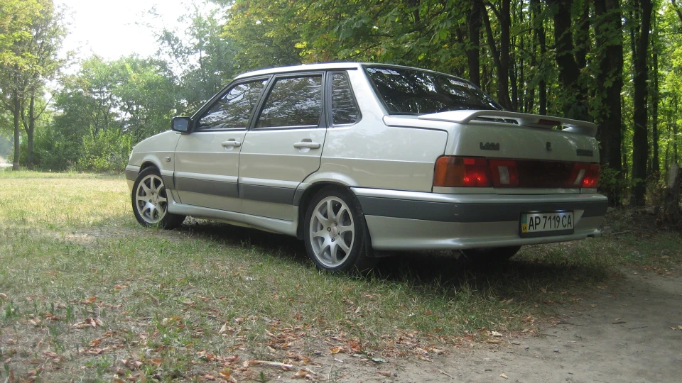 Lada 2115 For Life