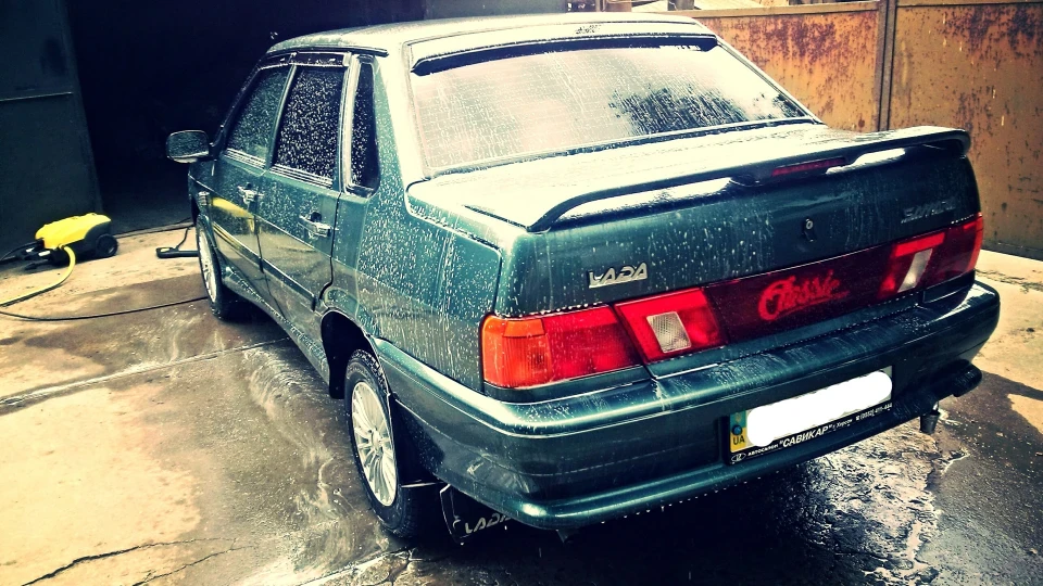 Lada 2115 Люксова у кольорі Сочі 2