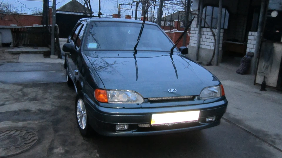 Lada 2115 Люксова у кольорі Сочі 5