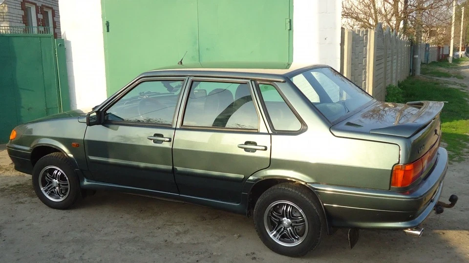 Lada 2115 Бджілка 3