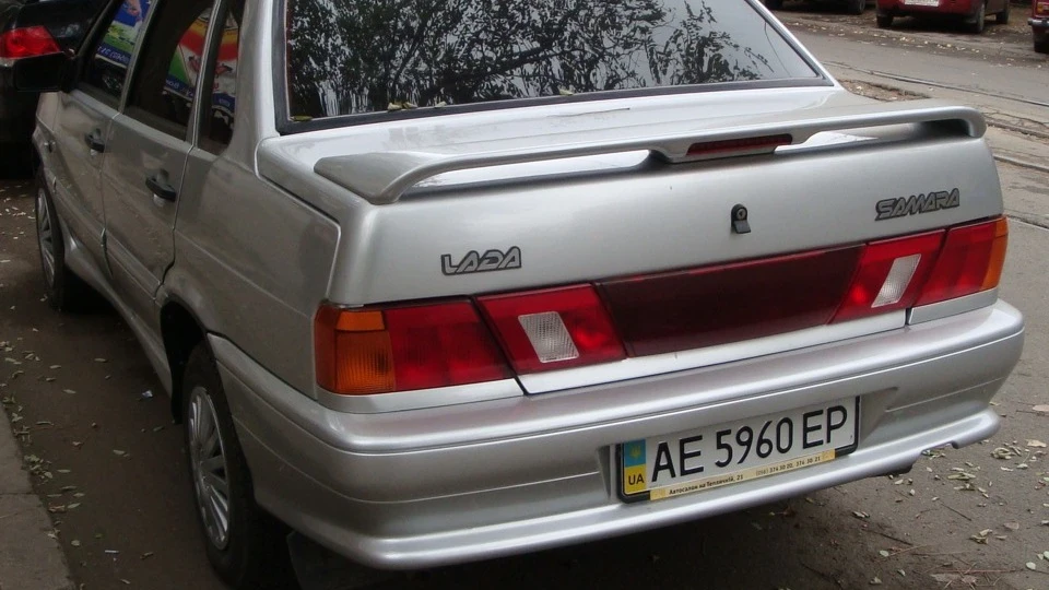 Lada 2115 П'ятнашка 4