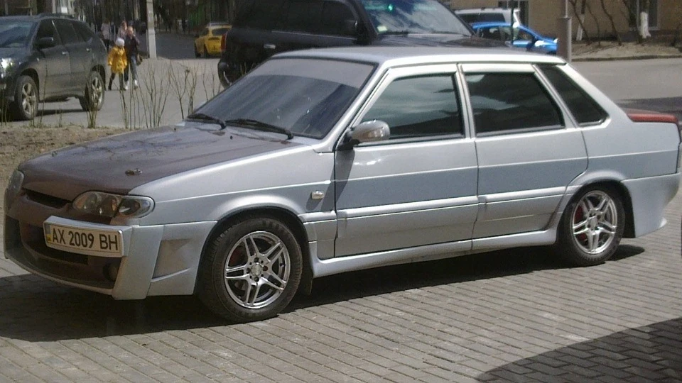 Lada 2115 ПУРПУРНИЙ 5