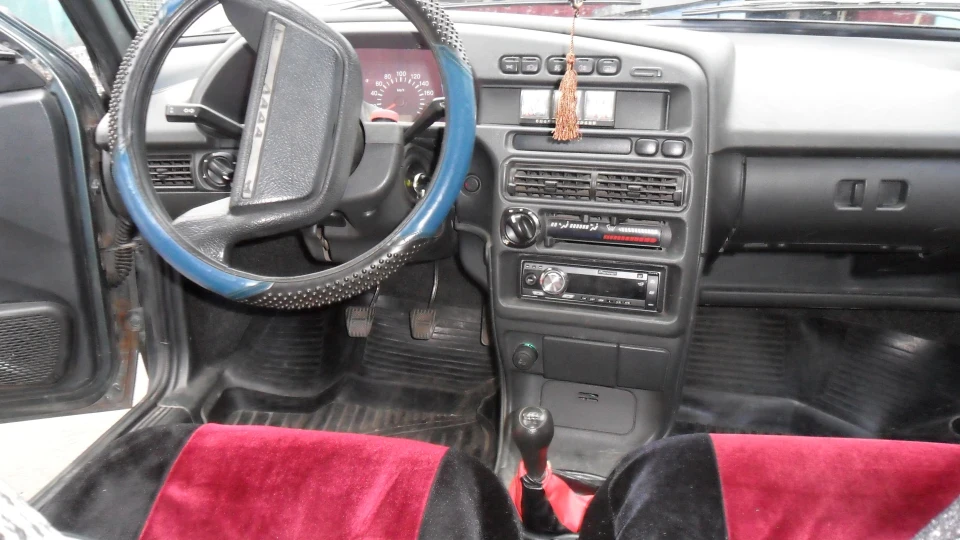 Lada 2115 SAMARA 5