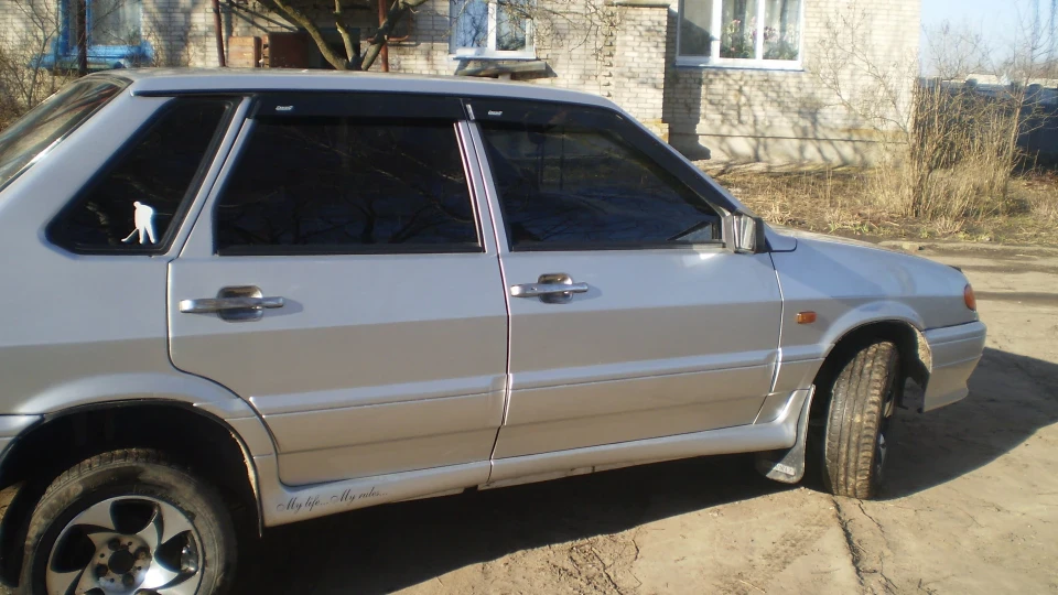 Lada 2115 Срібляста королева 5