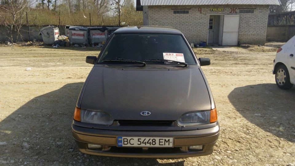 Lada 2115 Шоколадний тазик 3