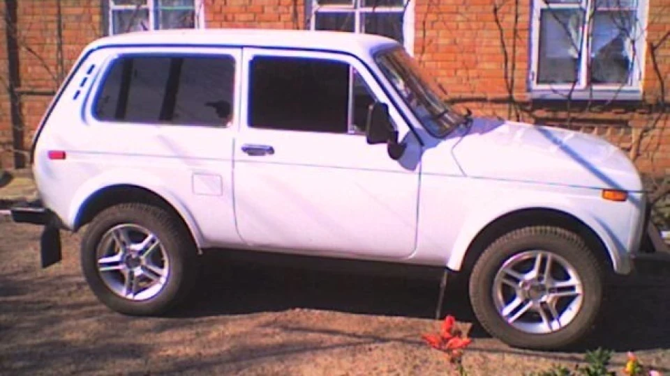 Lada 4x4 3D 4