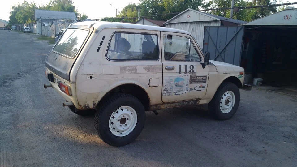 Lada 4x4 3D 3