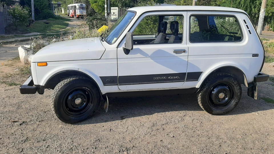 Lada 4x4 3D 4