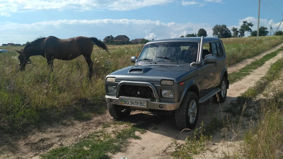 Lada 4x4 3D 4