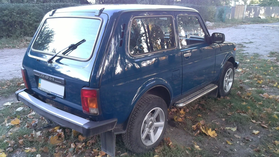 Lada 4x4 3D 4