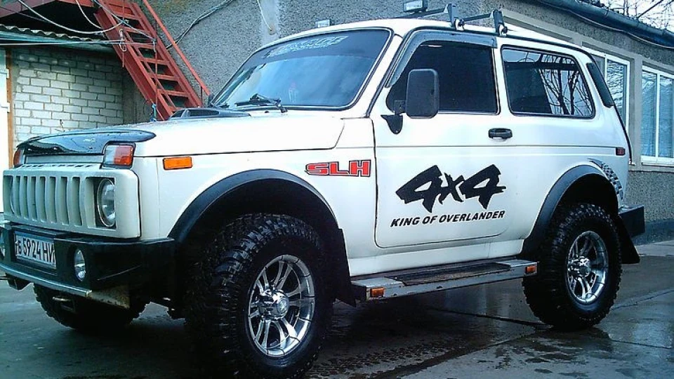 Lada 4x4 3D 4