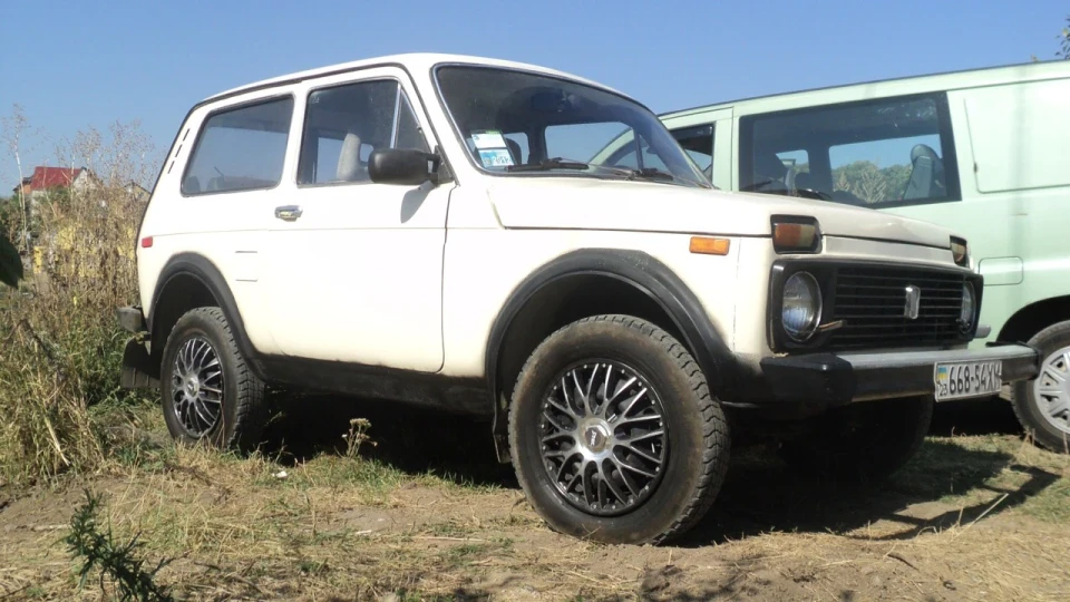Lada 4x4 3D
