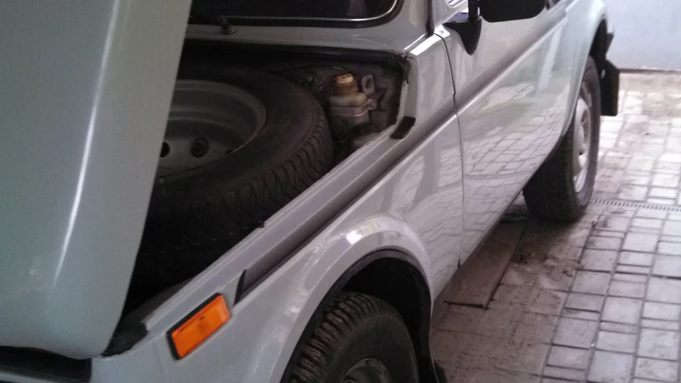 Lada 4x4 3D 1,6 карбік 3