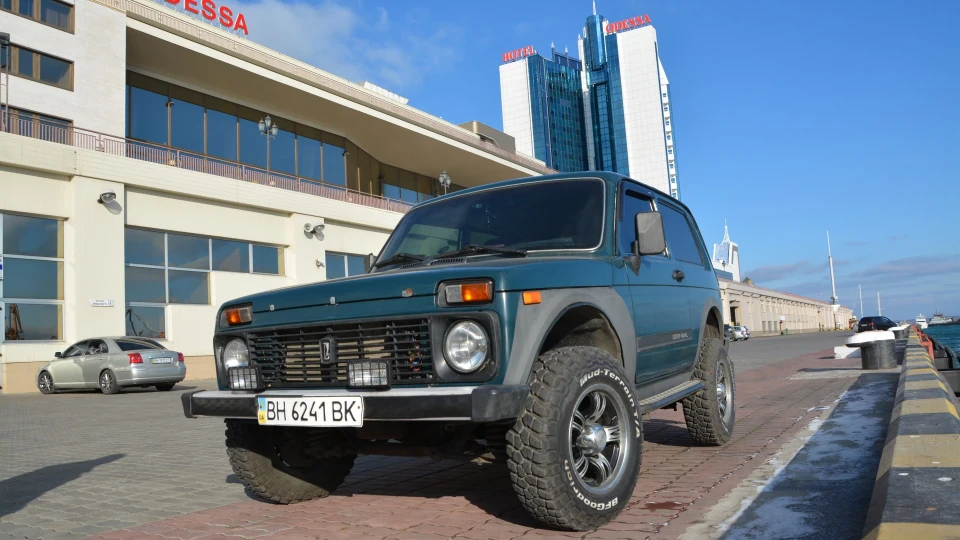 Lada 4x4 3D 1,7 мурена 2
