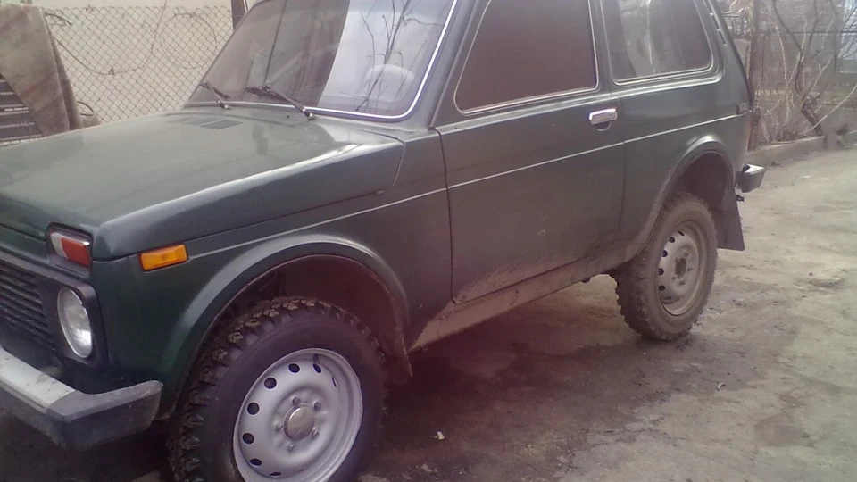 Lada 4x4 3D 1,7 Зелений Сад 2
