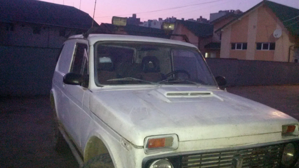Lada 4x4 3D 1.9 TD 2