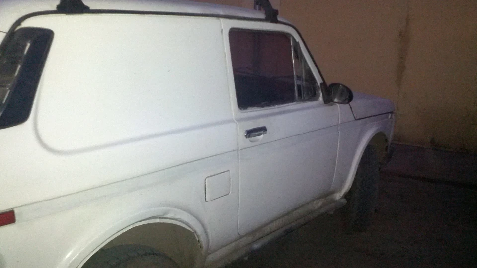 Lada 4x4 3D 1.9 TD 4
