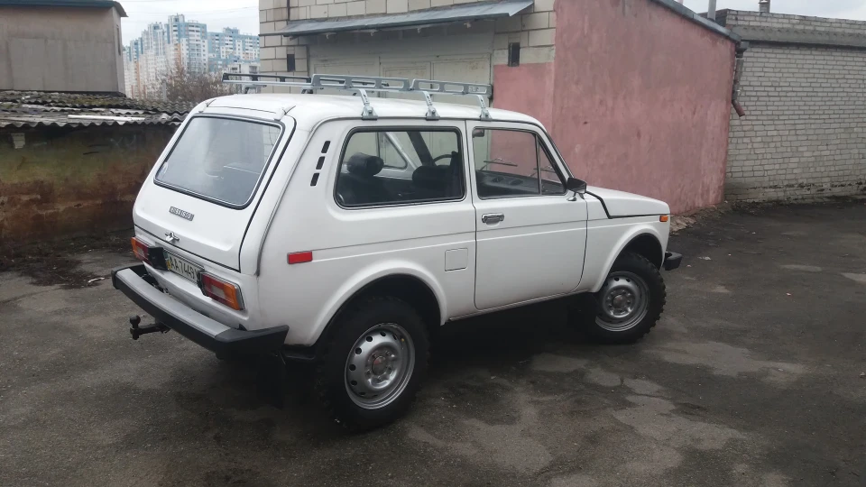 Lada 4x4 3D 2,1 дизель 2