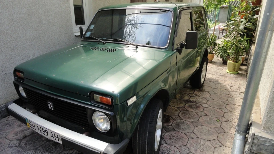 Lada 4x4 3D 21214