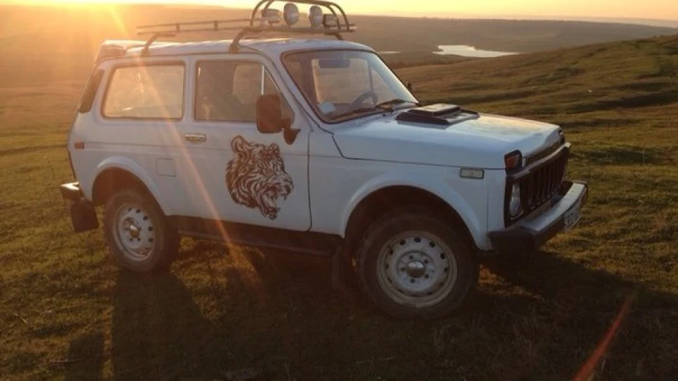 Lada 4x4 3D Білий металік