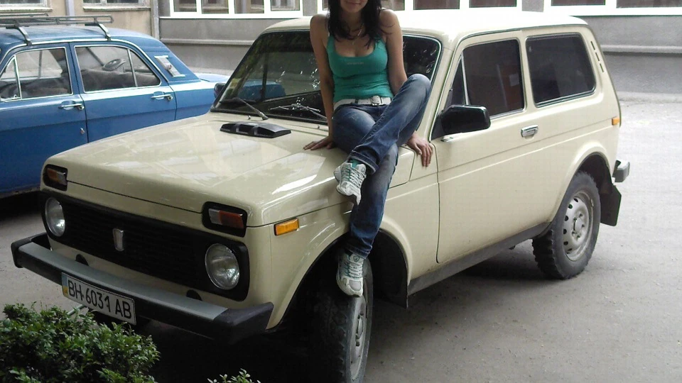 Lada 4x4 3D Бежева Радість ) 4