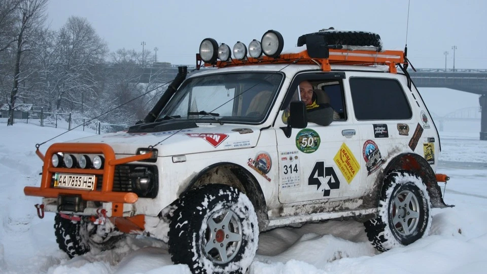 Lada 4x4 3D Волоцюга)