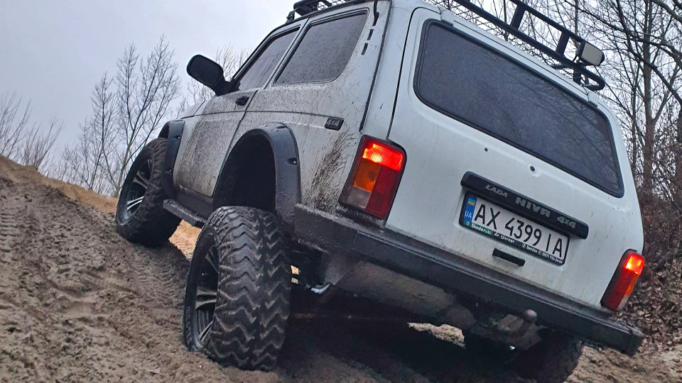 Lada 4x4 3D FlyBoard 4