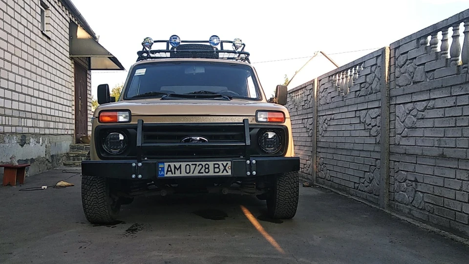 Lada 4x4 3D Газ 5