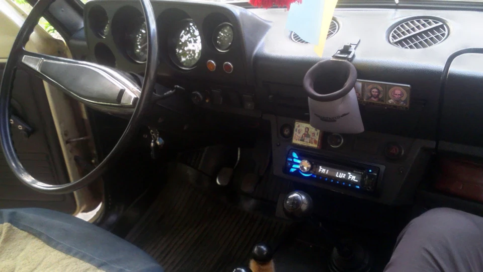 Lada 4x4 3D Блакитноокий біж 5