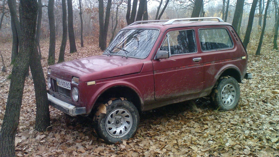 Lada 4x4 3D Grave Digger 5