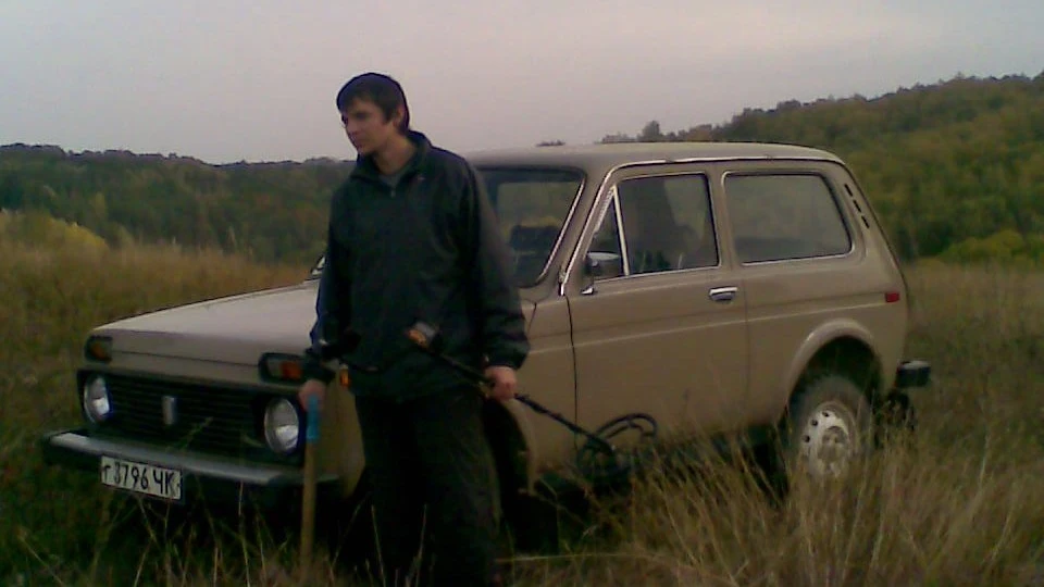 Lada 4x4 3D карамелька 2
